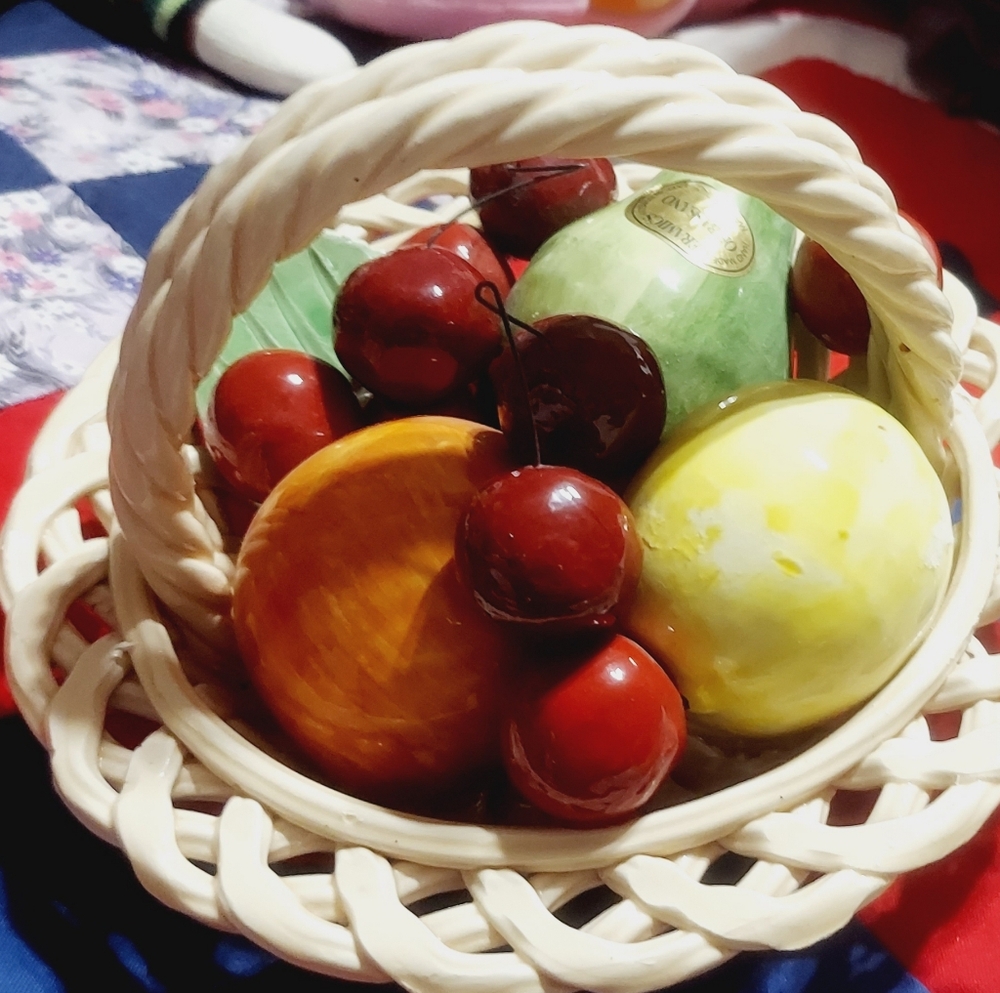 Ceramic Fruit Basket with Assorted Colors